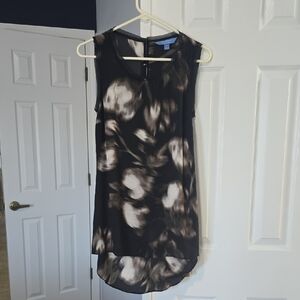 Simply Vera Vera Wang Black and Cream Sleeveless Tunic